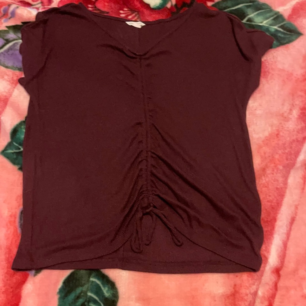 Cute tie up crop top